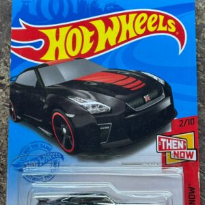 17 Nissan GTR Black