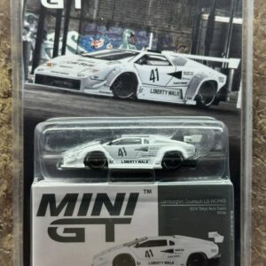 Lambo countach white